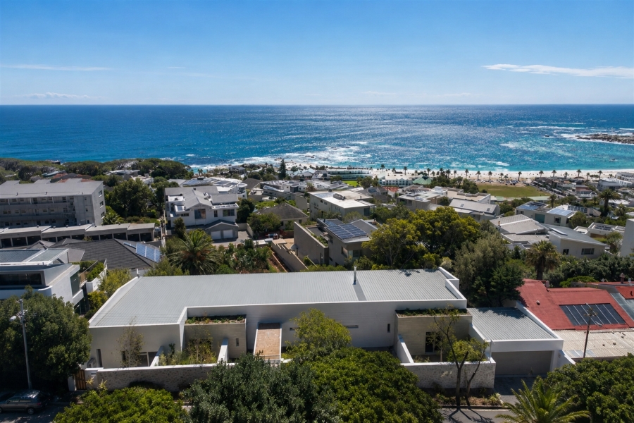 5 Bedroom Property for Sale in Camps Bay Western Cape